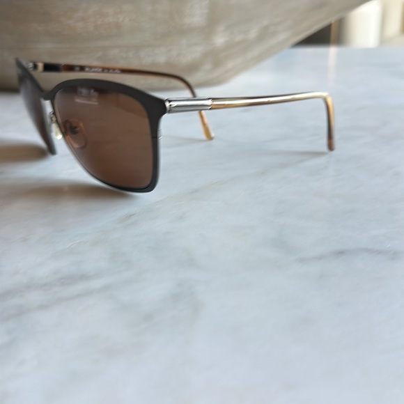 Blinde Brand Womens metal sunglasses